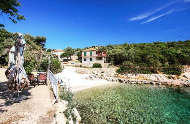 Faros oasis Gdinj Exterior foto